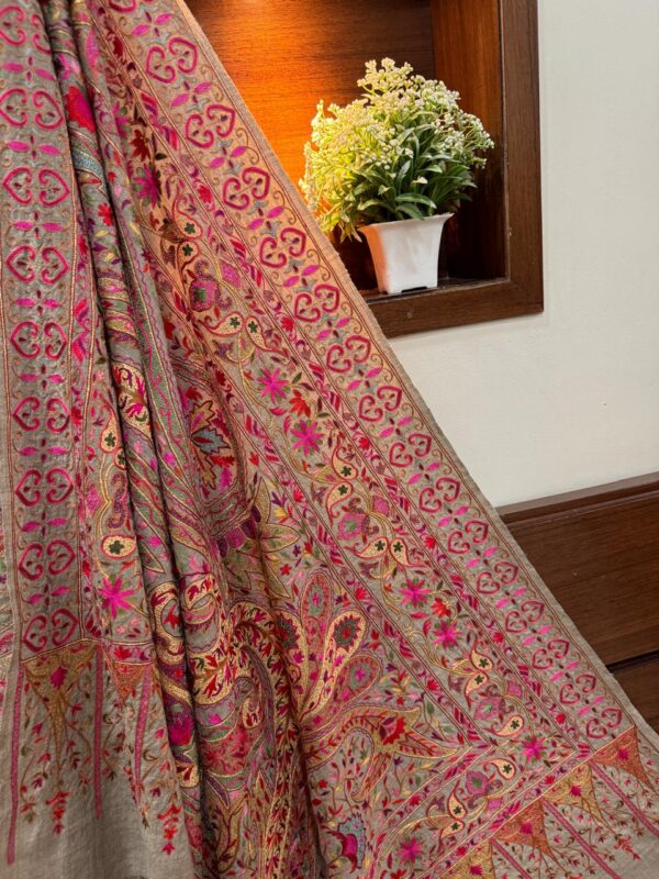 Hand Embroidered Timeless Masterpieces Papier Mache Pure Pashmina Shawl