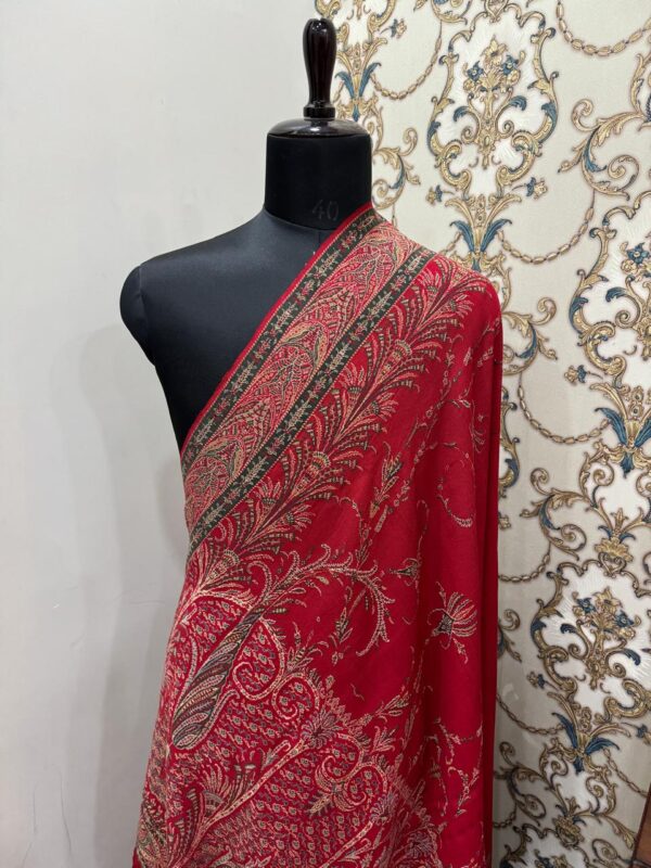 Luxurious Red Antique Paisely  Shawl – Handcrafted Floral Design - Image 6