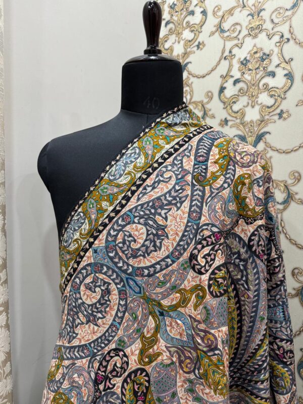 Exquisite Multicolored Pure Pashmina Shawl – Handcrafted Kashmiri Kalamkari Design