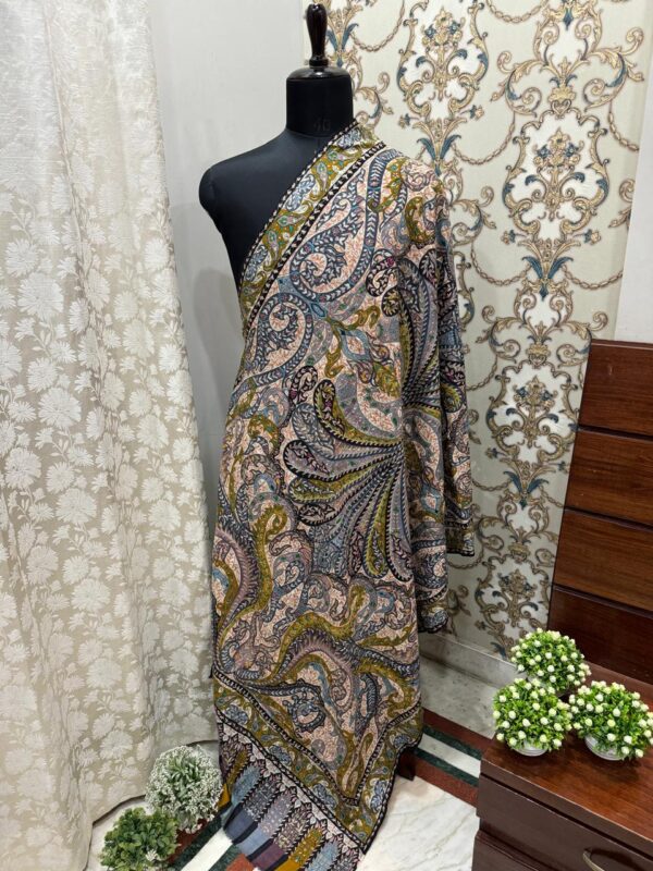 Exquisite Multicolored Pure Pashmina Shawl – Handcrafted Kashmiri Kalamkari Design - Image 4