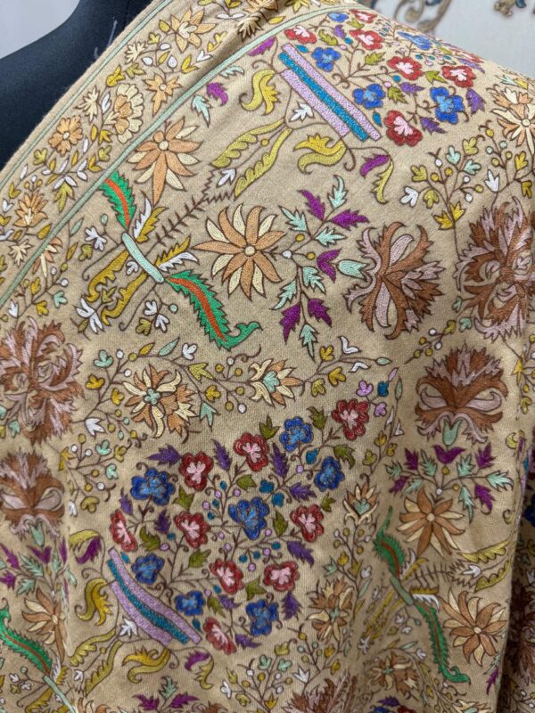 Exquisite Pure Pashmina Shawl | Timeless Beauty with Papier Mache Embroidery - Image 5