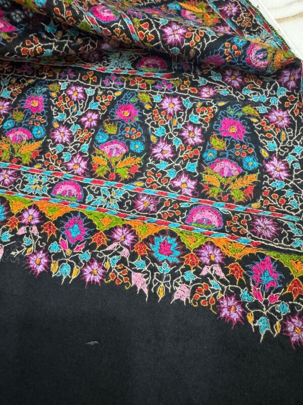 Midnight Bloom – Hand-Embroidered Papier Mâché Pure Pashmina Shawl - Image 5