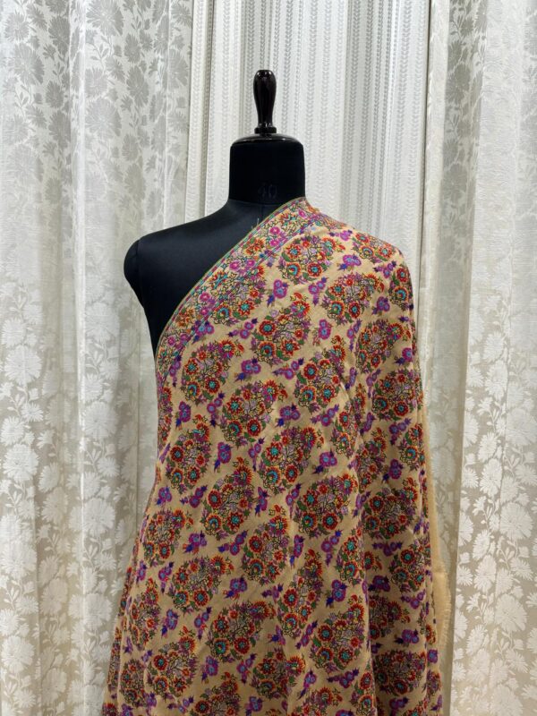 Garden of Dreams – Hand Embroidered papier mache pure Pashmina Shawl - Image 2