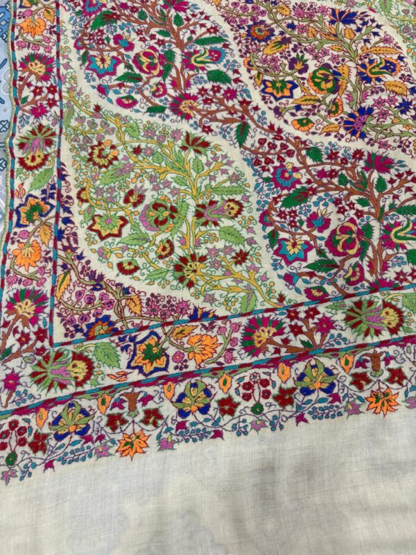 Elegant Cream Papier Mâché Pashmina Shawl | Handwoven Pure Wool | Multicolour Floral Embroidery | Soft, Lightweight & Warm | - Image 7