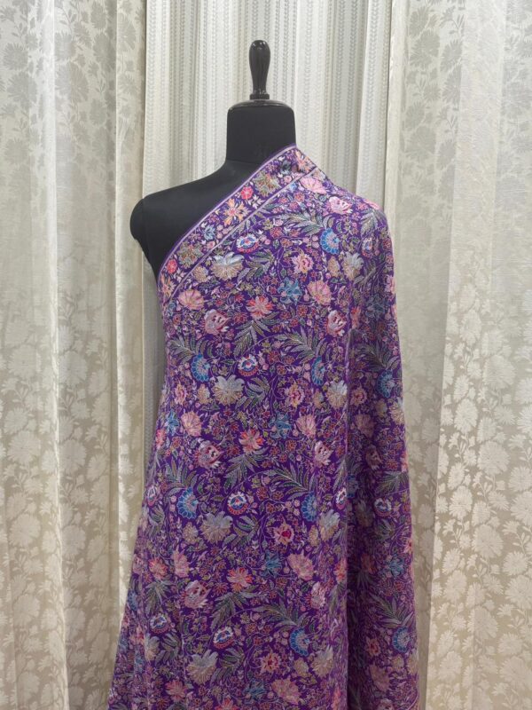 Luxury Handcrafted Pure Pashmina Shawl with Papier Mâché Embroidery - Image 2