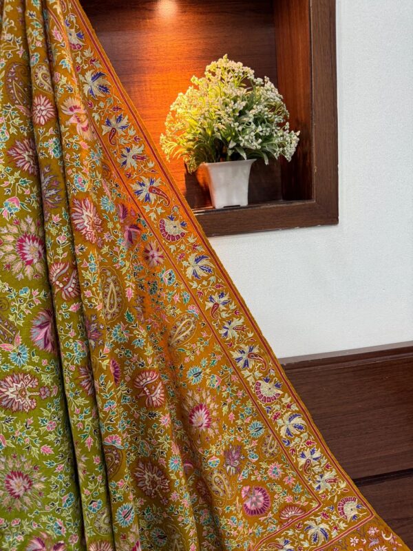 Papier Mâché Embroidered Pure Pashmina Shawl | Subtle Shades of Spring