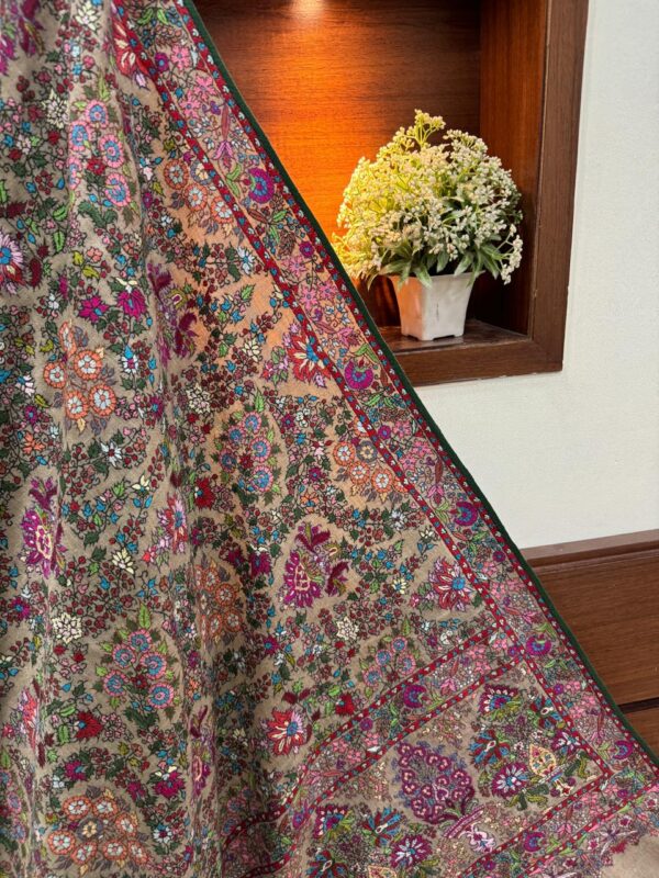 Pure Pashmina Shawl – Hand Embroidered Papier mache with Silk Threadwork - Image 4