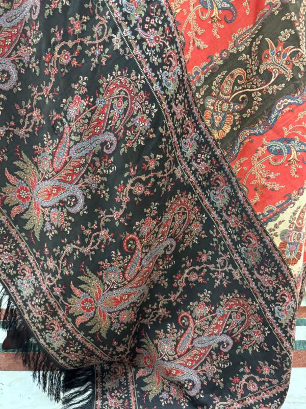 Traditional Jamawar Shawl for Men – Pure Pashmina with Antique Paisley Motifs - Image 4