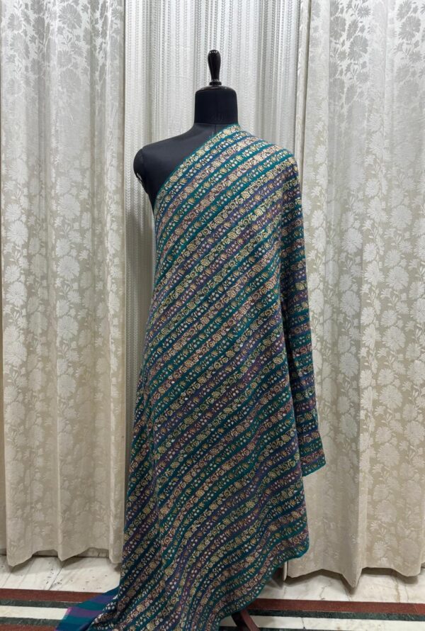 Traditional Floral Zari Embroidery on Pure Pashmina – Luxury Shawl for Women - Image 3