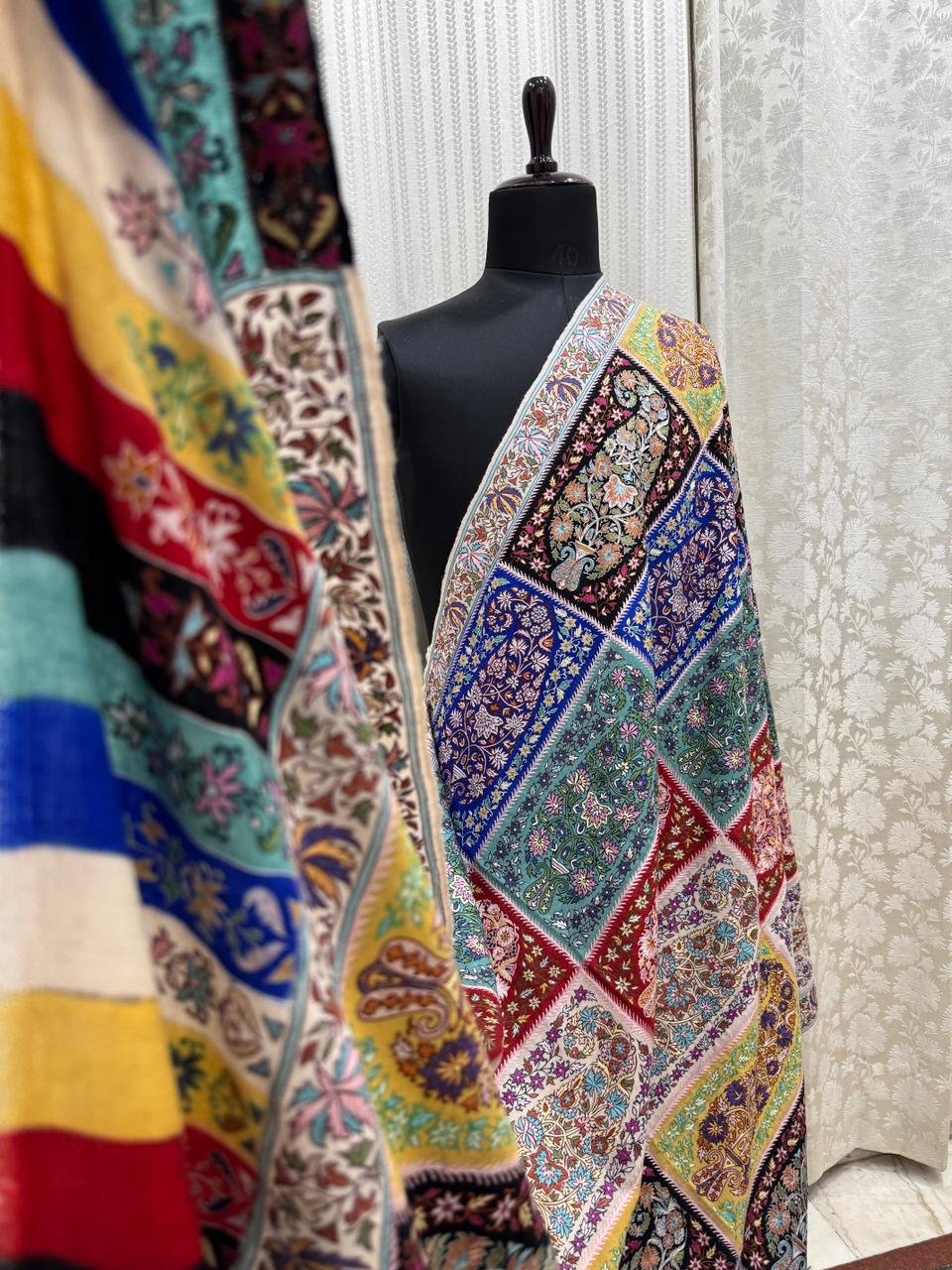 Multicoloured Pure Pashmina Shawl – Handcrafted Papier Mâché Luxury Wrap - Image 9
